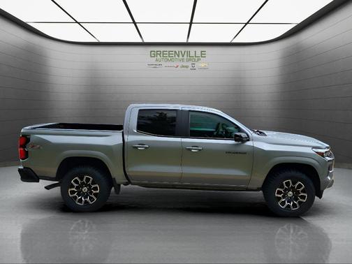 Sterling Gray Metallic 2023 Chevrolet Colorado Z71