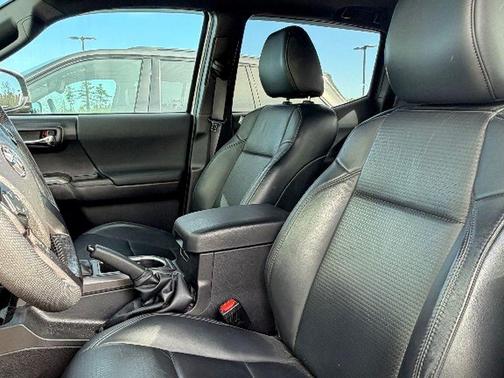 2023 Toyota Tacoma TRD