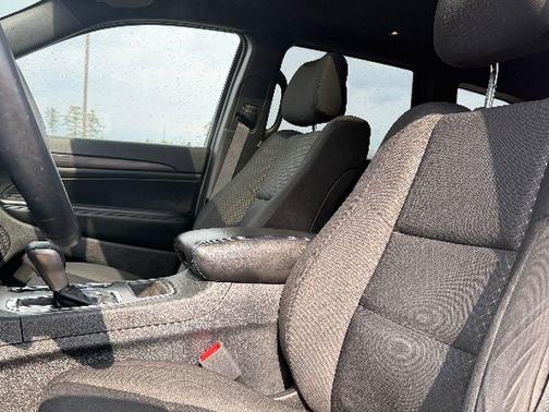 2019 Jeep Grand Cherokee Upland