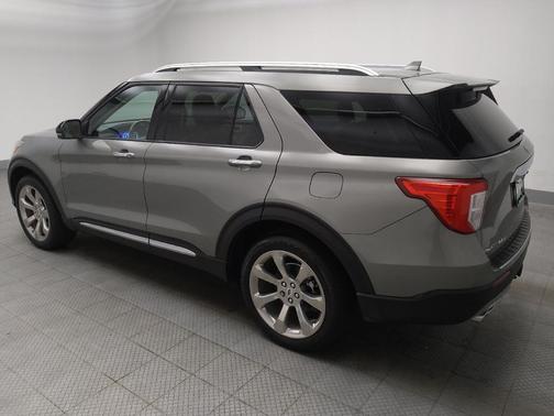 Silver Spruce Metallic 2020 Ford Explorer Platinum