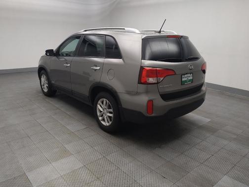 Titanium Silver 2015 Kia Sorento LX