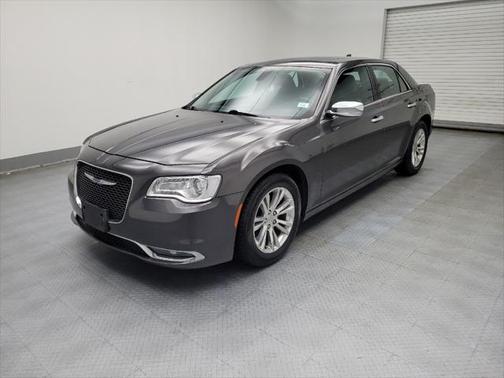 2017 Chrysler 300C Base