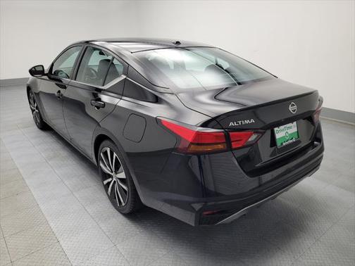 2020 Nissan Altima SR FWD