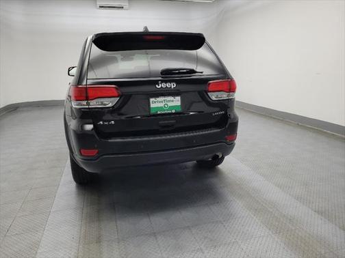 2022 Jeep Grand Cherokee Laredo