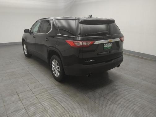 Mosaic Black Metallic 2020 Chevrolet Traverse LS
