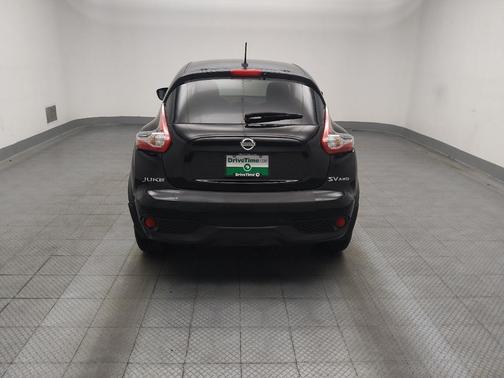 Black 2016 Nissan Juke SV