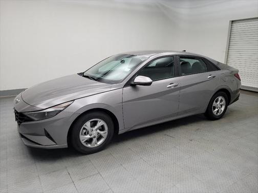 2023 Hyundai ELANTRA SE