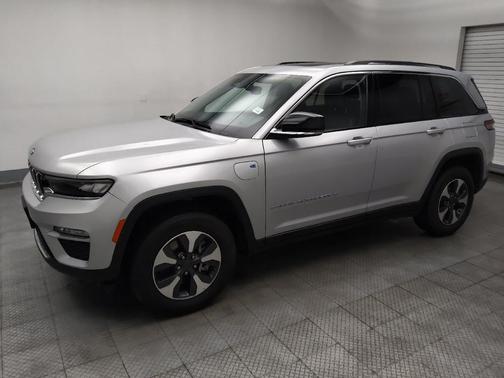 Silver Zynith 2023 Jeep Grand Cherokee 4xe Base