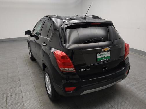 Mosaic Black Metallic 2020 Chevrolet Trax LT