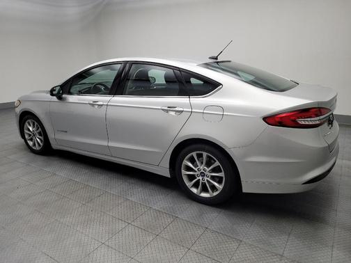 2017 Ford Fusion Hybrid SE