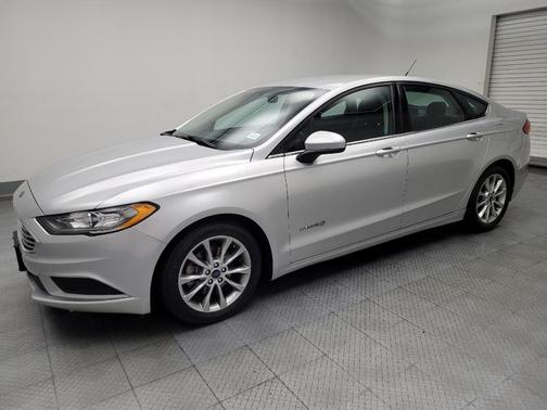 2017 Ford Fusion Hybrid SE