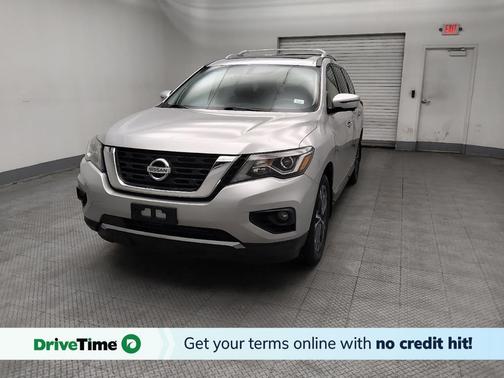 Silver 2020 Nissan Pathfinder Platinum
