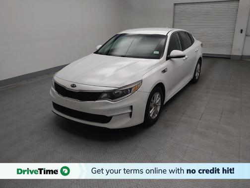 Snow White Pearl 2016 Kia Optima LX