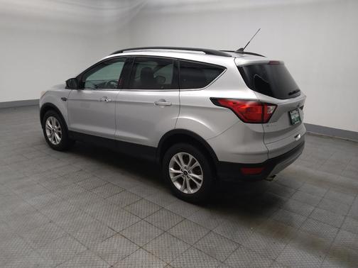 Ingot Silver Metallic 2019 Ford Escape SEL