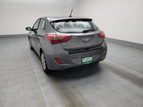 2017 Hyundai Elantra GT Base