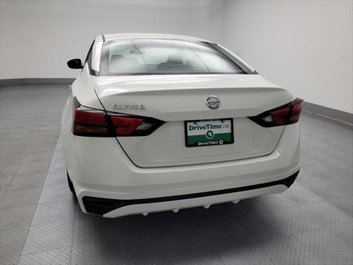 2022 Nissan Altima S FWD
