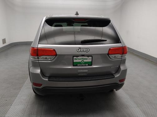2019 Jeep Grand Cherokee Laredo