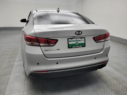 2017 Kia Optima LX