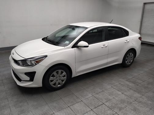 Clear White 2022 Kia Rio LX