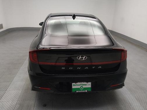 2022 Hyundai SONATA SEL