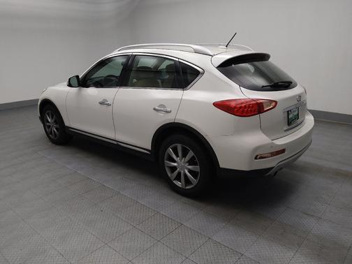 2016 INFINITI QX50 Base