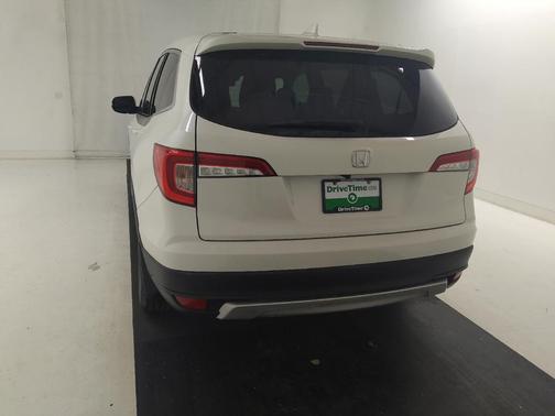 White Diamond Pearl 2019 Honda Pilot EX-L
