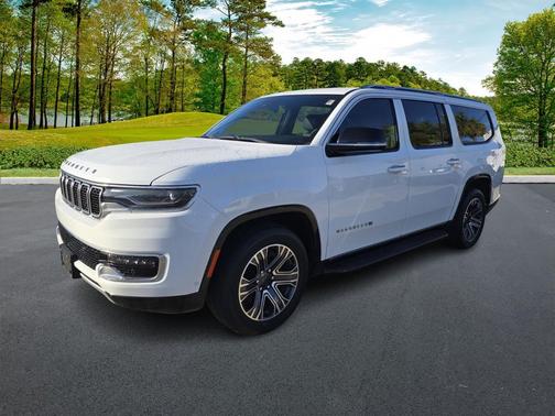 2023 Jeep Wagoneer L Series II 4x4