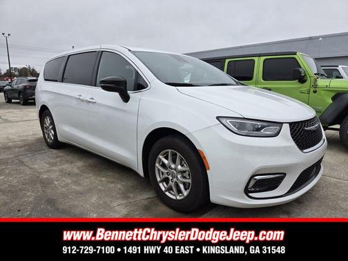 2025 Chrysler Pacifica L