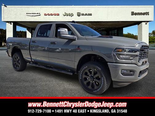 Ceramic Gray Clearcoat 2026 RAM 2500 Black Express Crew Cab 4x4 6'4' Box