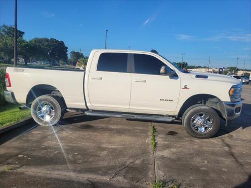 2020 RAM 2500 Big Horn Crew Cab 4X4 6'4' Box