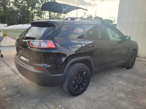 2023 Jeep Cherokee Altitude