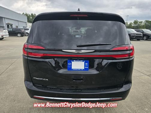 2026 Chrysler Pacifica L