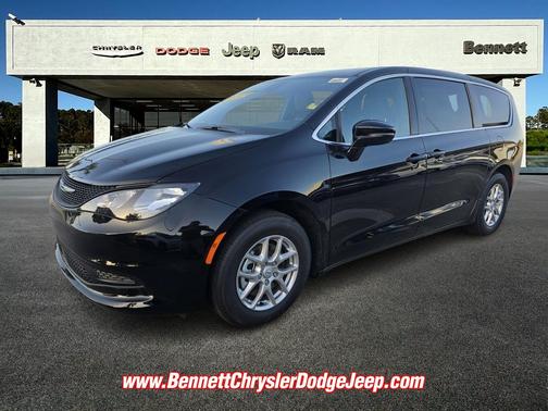 2026 Chrysler Voyager LX