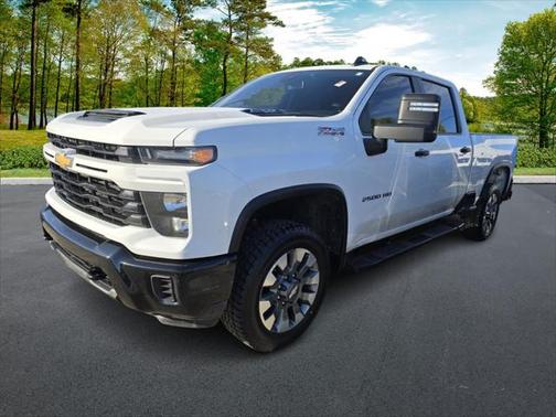 2024 Chevrolet Silverado 2500 Custom