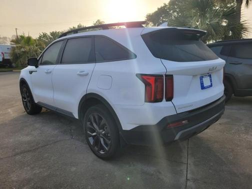 2023 Kia Sorento EX