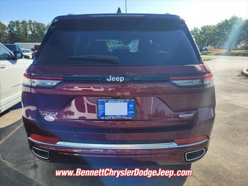 2025 Jeep Grand Cherokee Summit