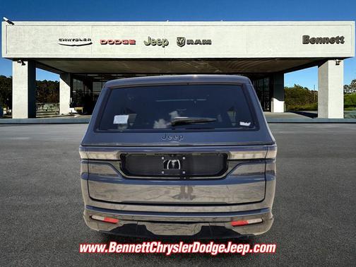 Baltic Gray Metallic Clearcoat 2026 Jeep Grand Wagoneer L Limited Reserve 4x4