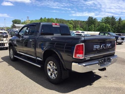 Photo 4 of 24 of 2017 RAM 2500 Longhorn