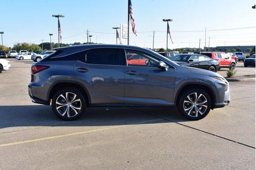Photo 4 of 34 of 2017 Lexus RX 350