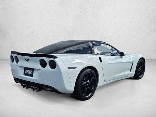 Arctic White 2007 Chevrolet Corvette Base