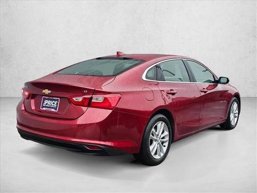 Cajun Red Tintcoat 2018 Chevrolet Malibu LT
