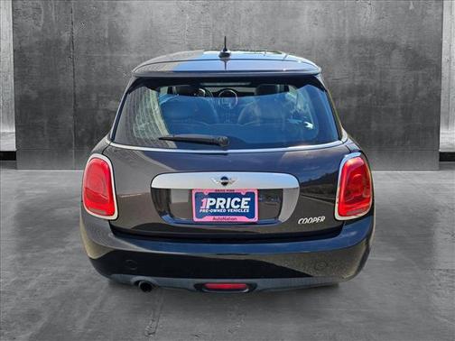 2014 MINI Hardtop Cooper