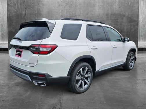 2025 Honda Pilot Elite