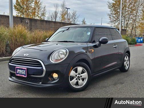 2016 MINI Hardtop Cooper