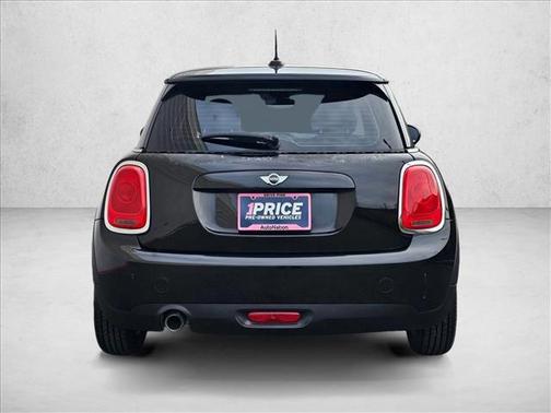 2016 MINI Hardtop Cooper