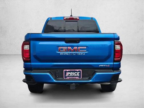 2024 GMC Canyon AT4