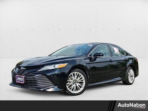 2019 Toyota Camry XLE