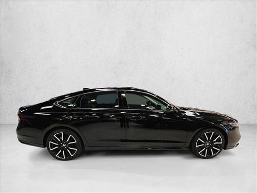 Crystal Black Pearl 2026 Honda Accord Hybrid Touring