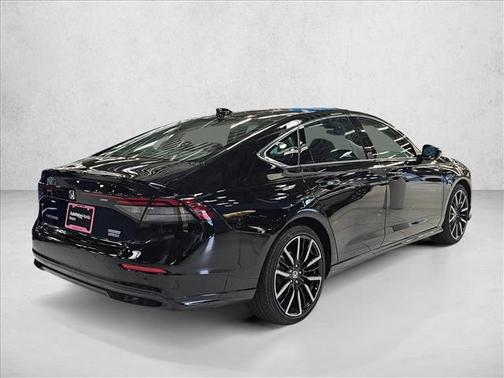 Crystal Black Pearl 2026 Honda Accord Hybrid Touring