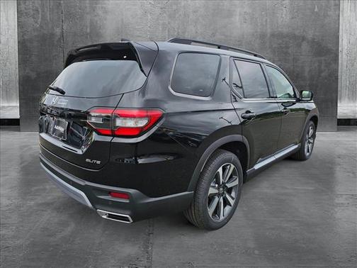2025 Honda Pilot Elite